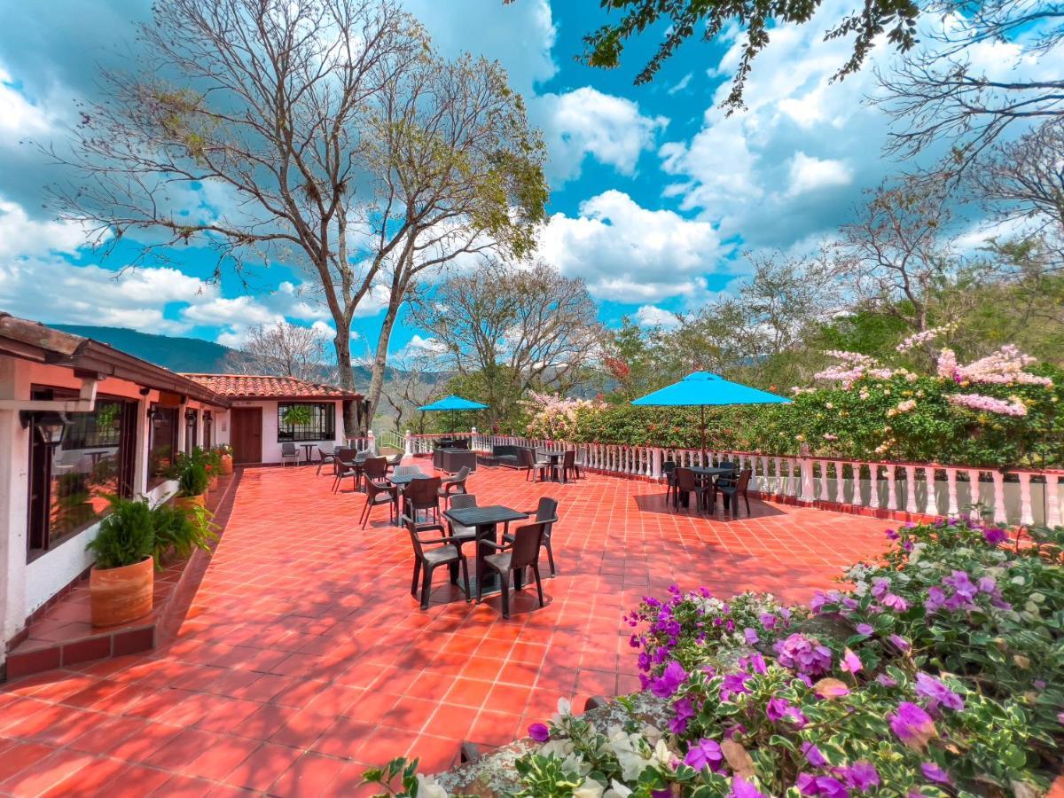 Hotel Campestre La Trinidad San Gil Exteriér fotografie